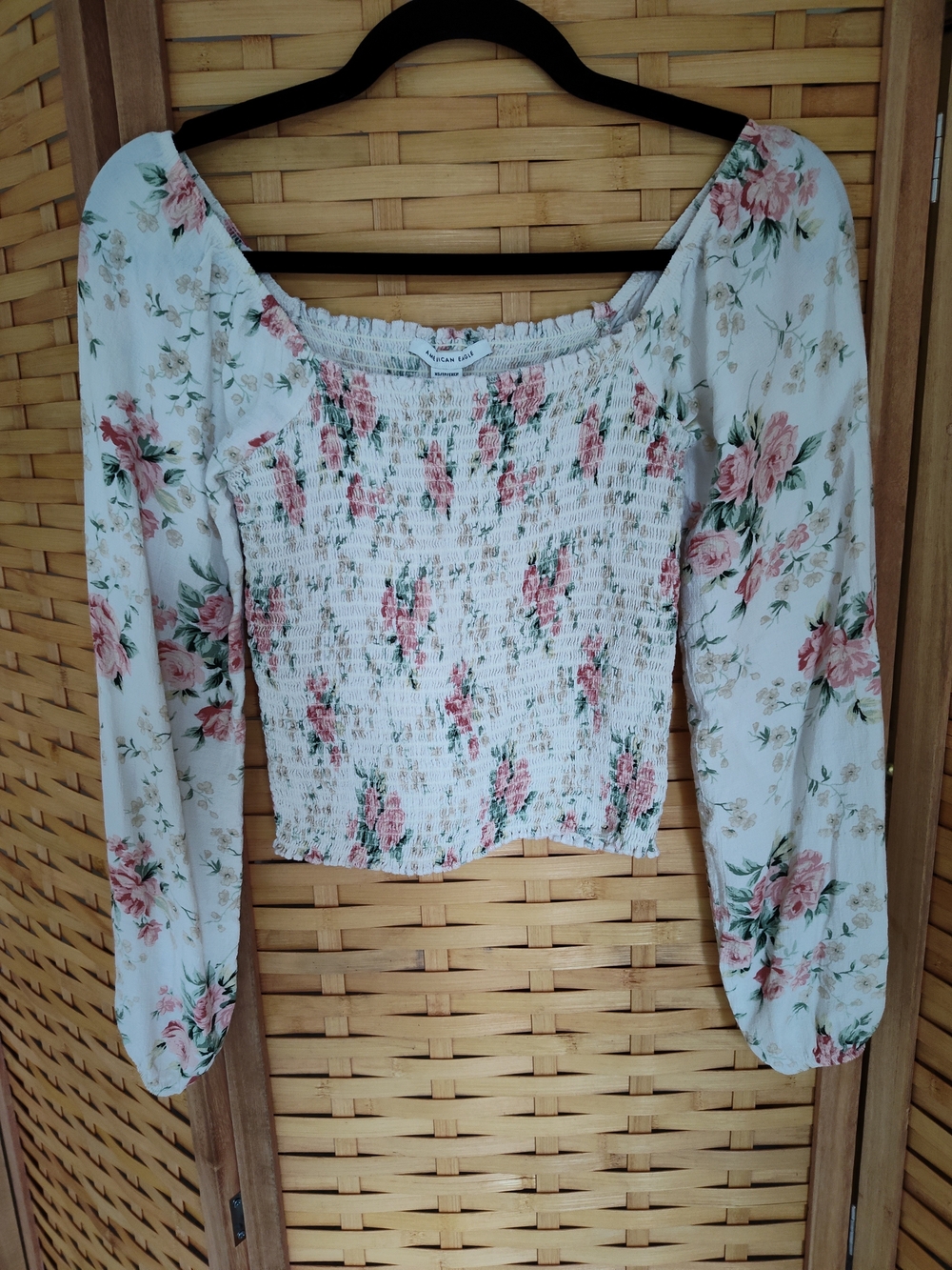 American Eagle Outfitters White Floral Smocked Long-Sleeve Crop Top